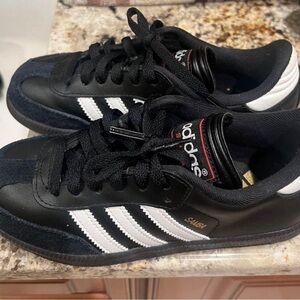 Boys Adidas Sambas